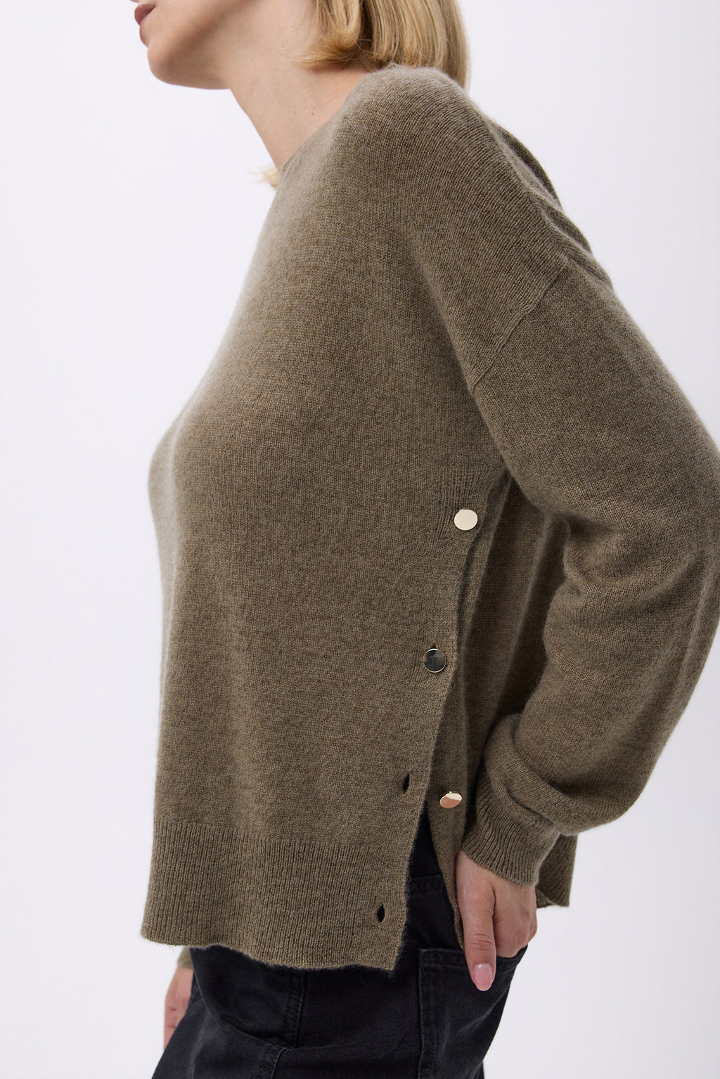 Maglione Girocollo Con Bottoni Laterali Dorati Donna Victoire - Verde Cachi - Donna