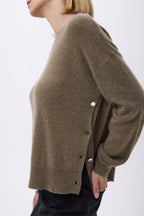 Maglione Girocollo Con Bottoni Laterali Dorati Donna Victoire - Verde Cachi - Donna