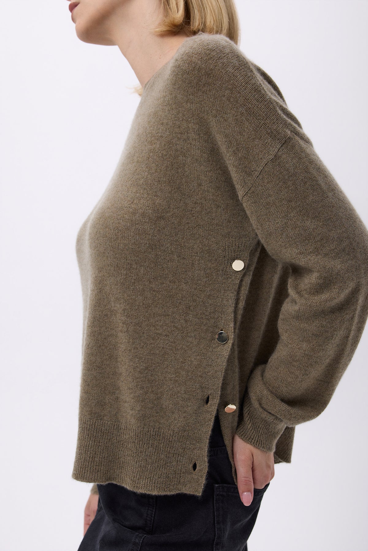Maglione Girocollo Con Bottoni Laterali Dorati Donna Victoire - Verde Cachi - Donna