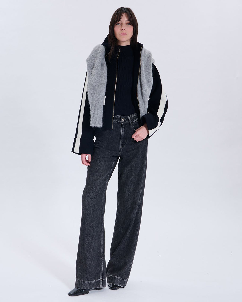 Nocturnal two-tone wool coat with leather outline_1