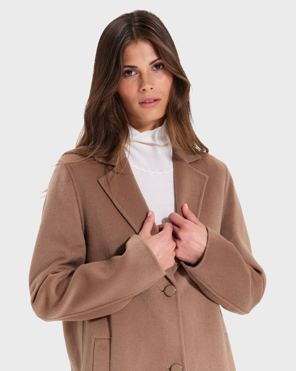 Mid-length camel coat_2