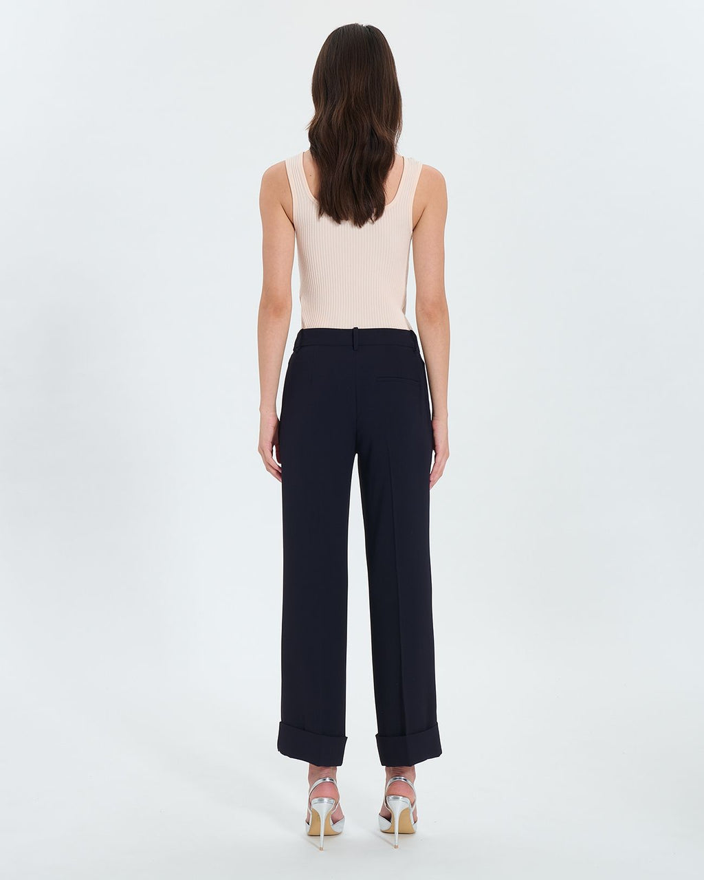 Pantalón fluido de crepé nocturno_3