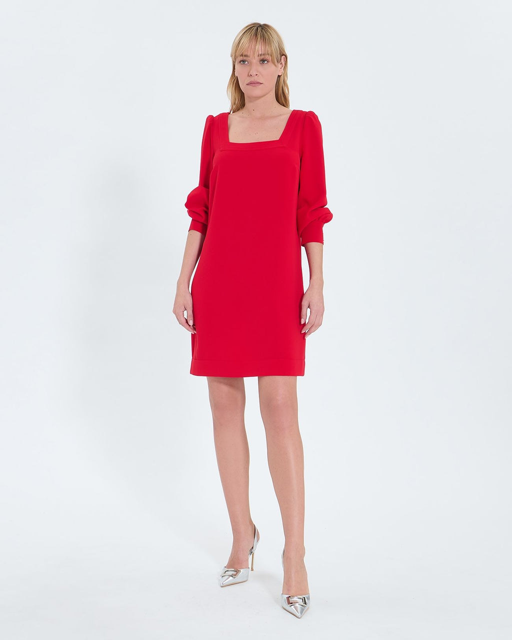 Short red crepe dress_1
