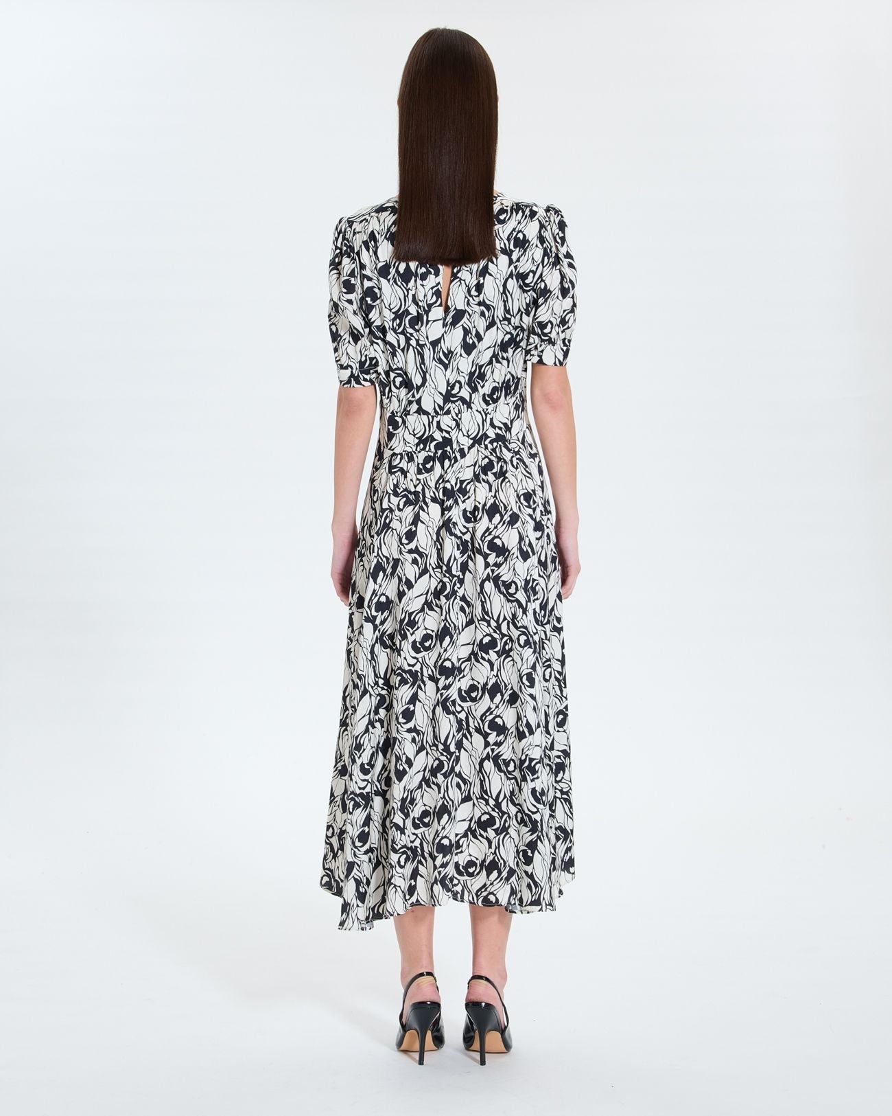 Vestido largo de vuelo con estampado floral_4