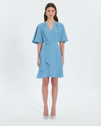 Vestido cruzado de crepe azul_1