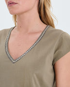 Khaki V-neck t-shirt_2