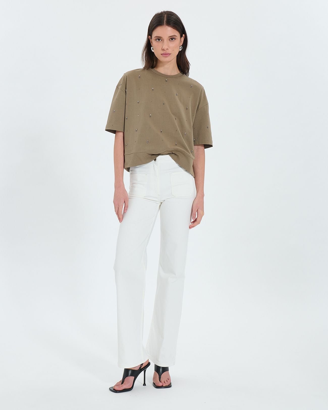 Khaki embellished T-shirt_3