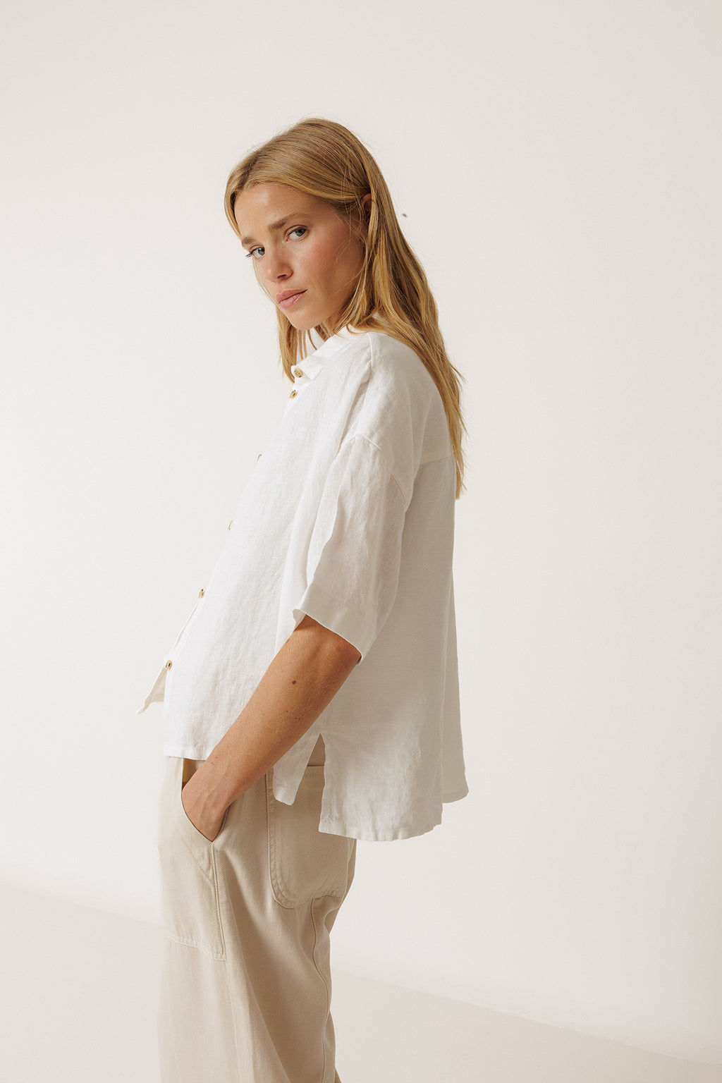 Short Linen Shirt - Ivory