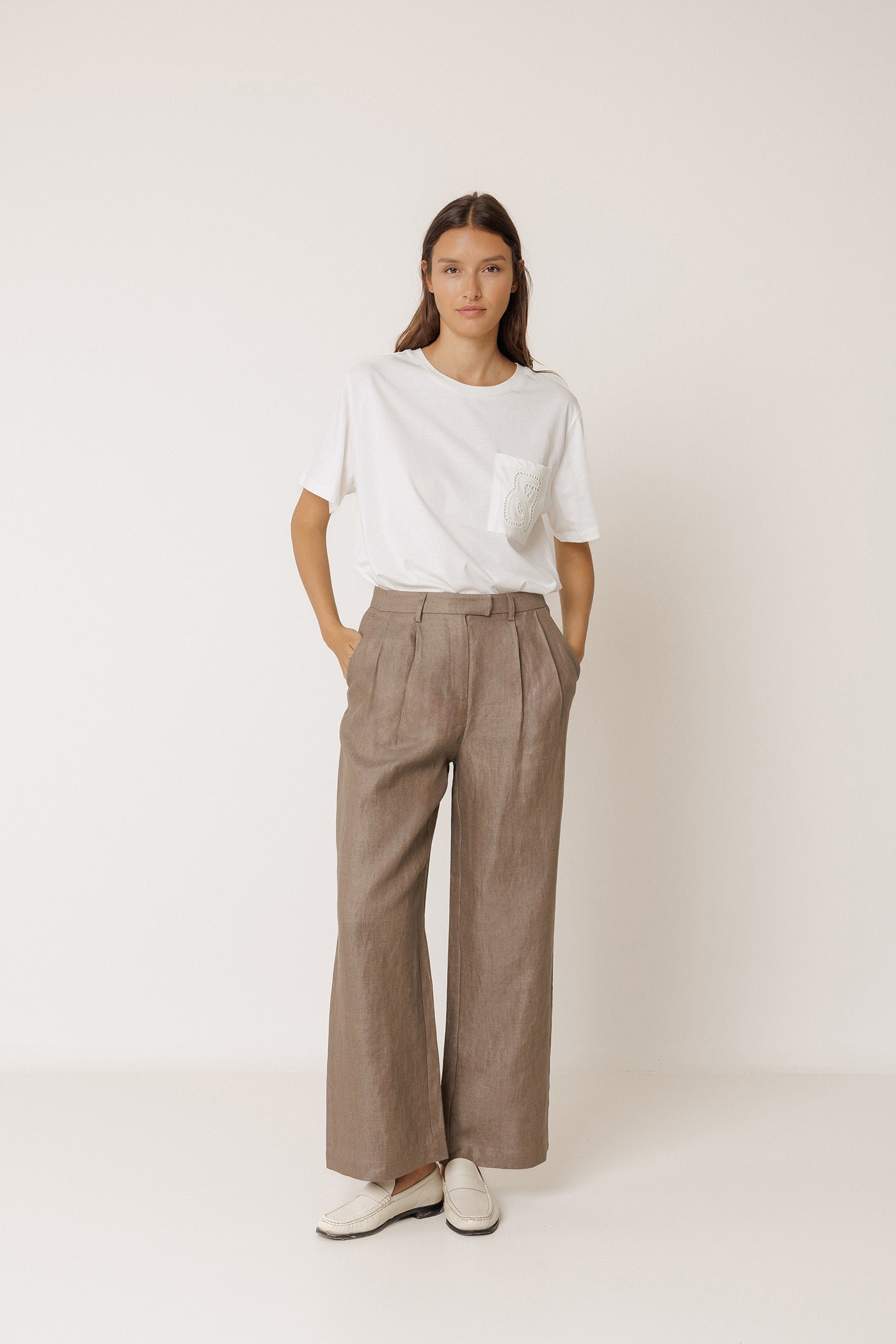 Pleated Linen Trousers - Tobacco