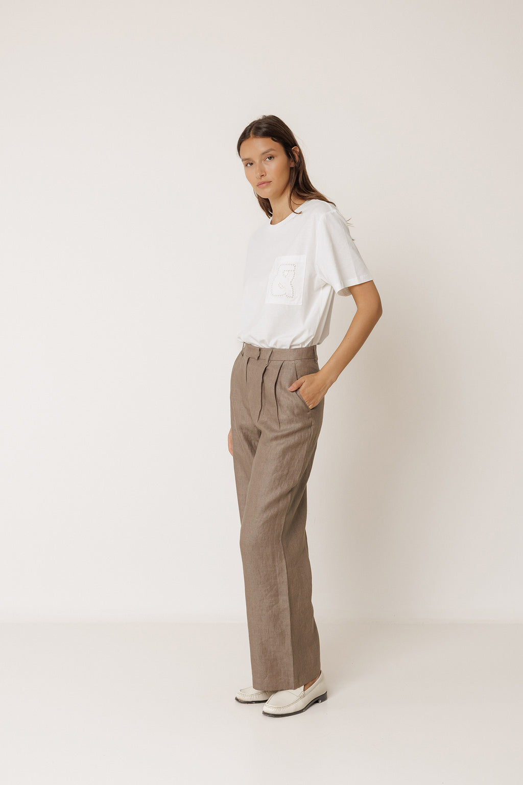 Pleated Linen Trousers - Tobacco