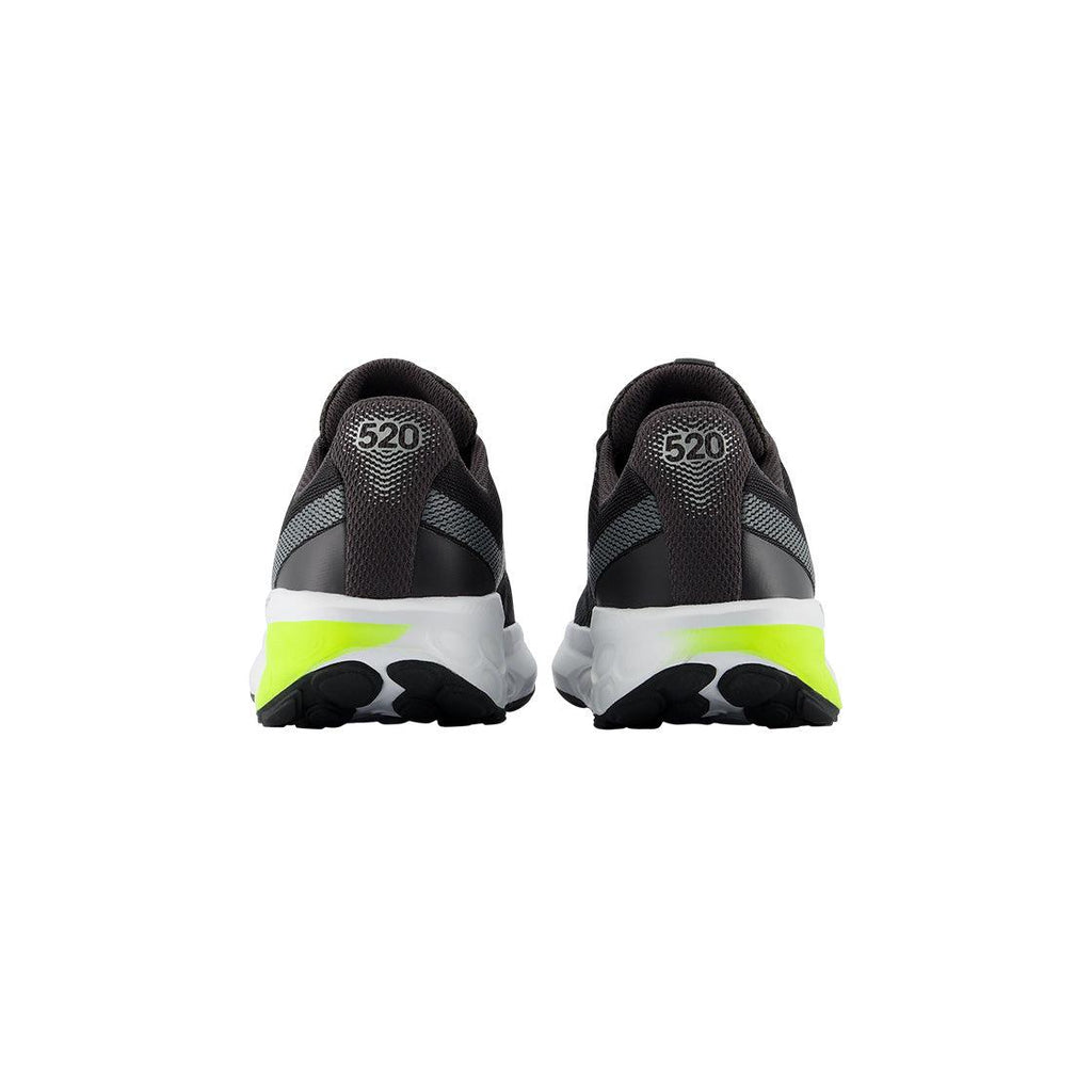 Sneakers Dam New Balance FUELCELL REBEL