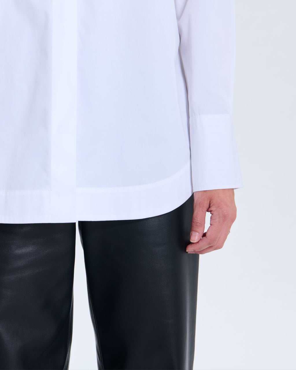 Claire white shirt_2