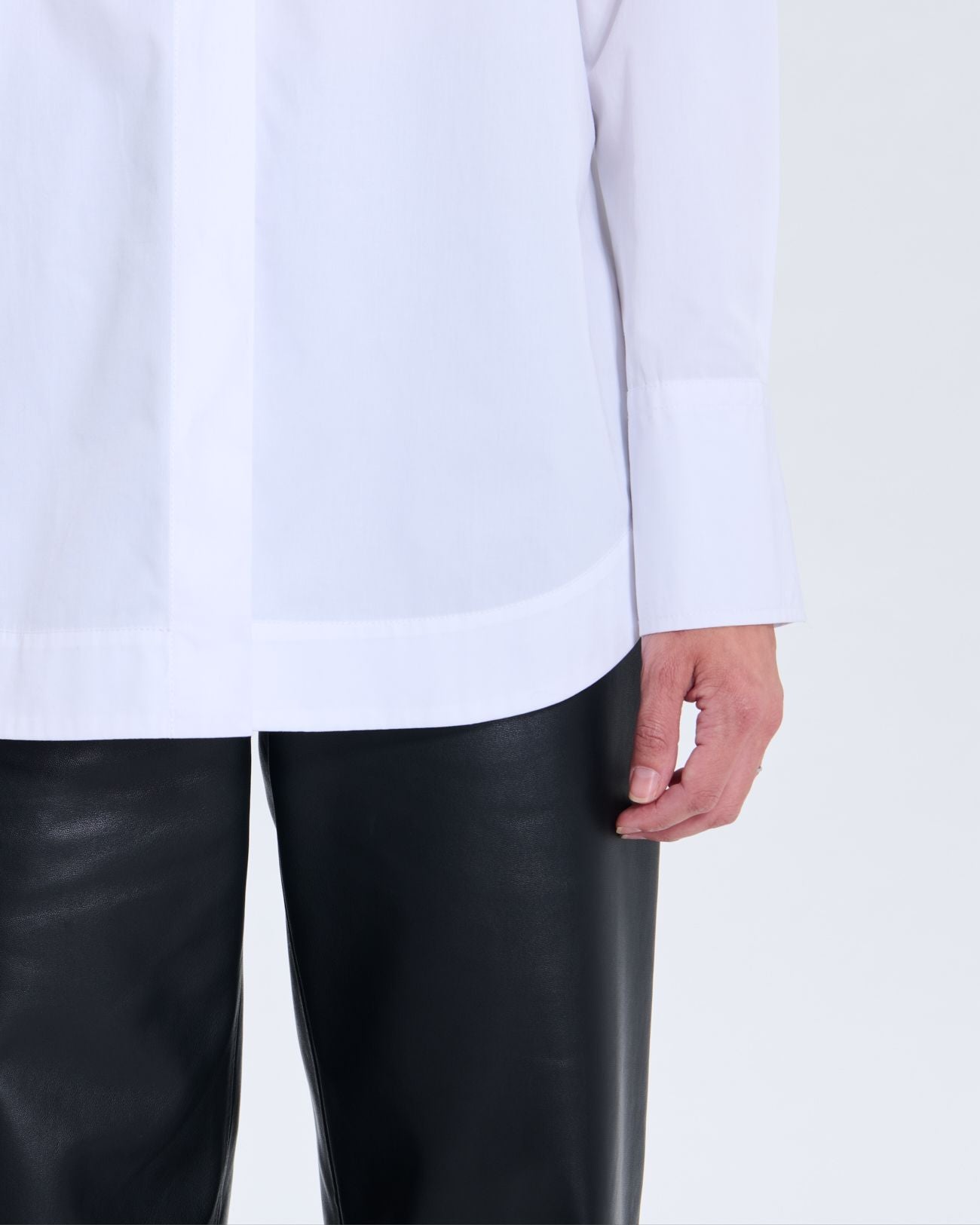 Claire white shirt_2