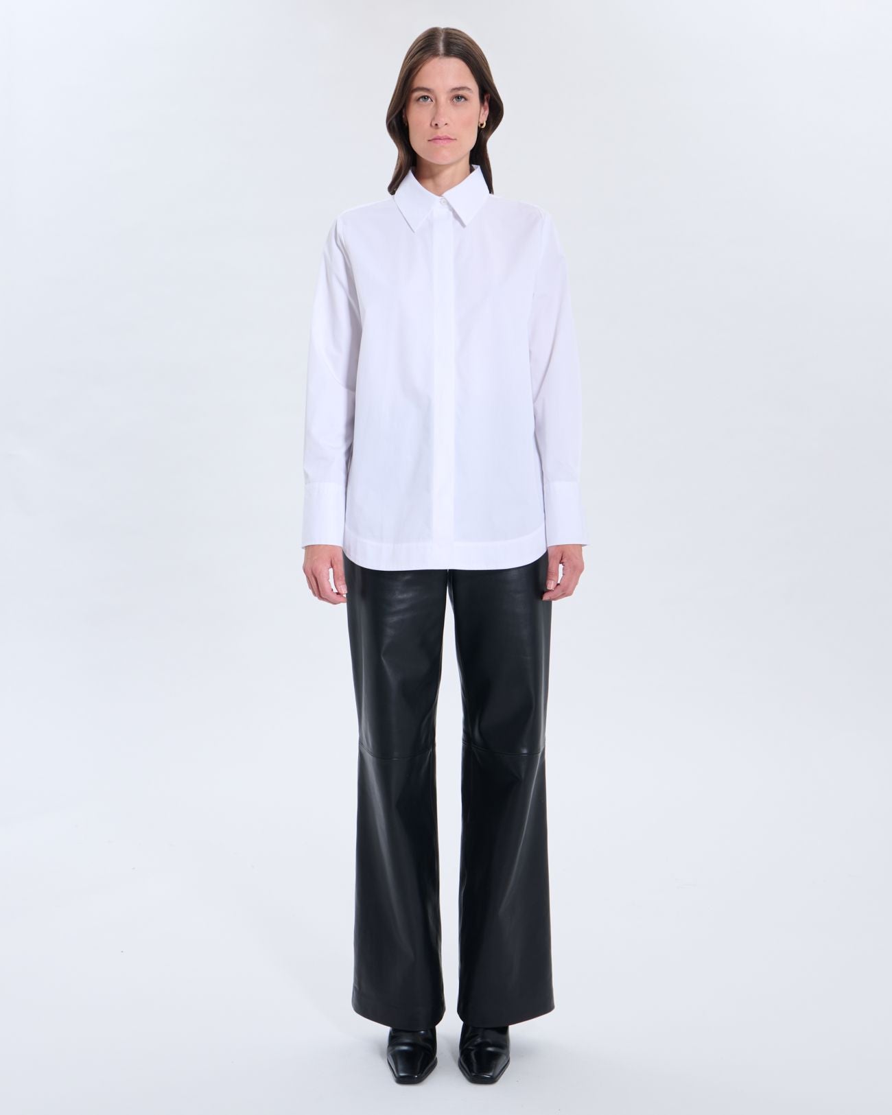 Claire white shirt_4