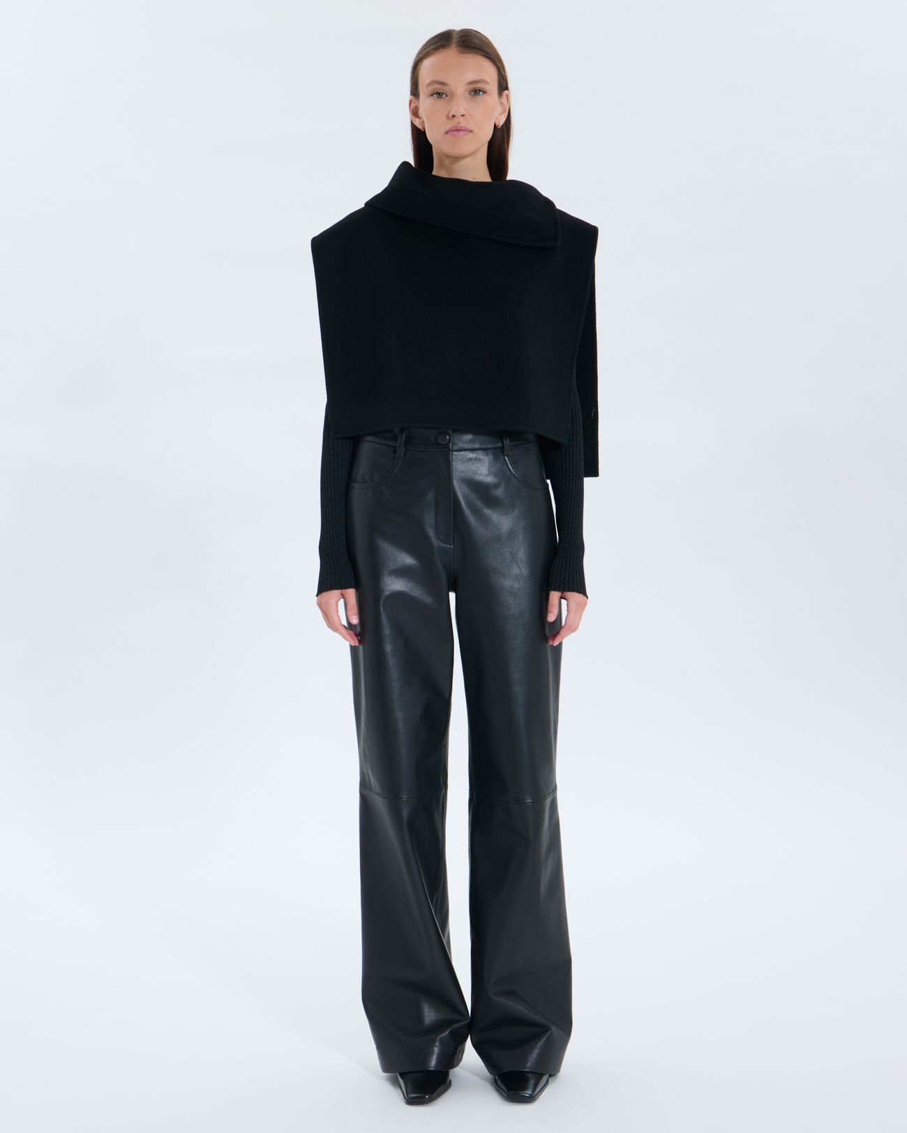 Collar Cariny negro_4