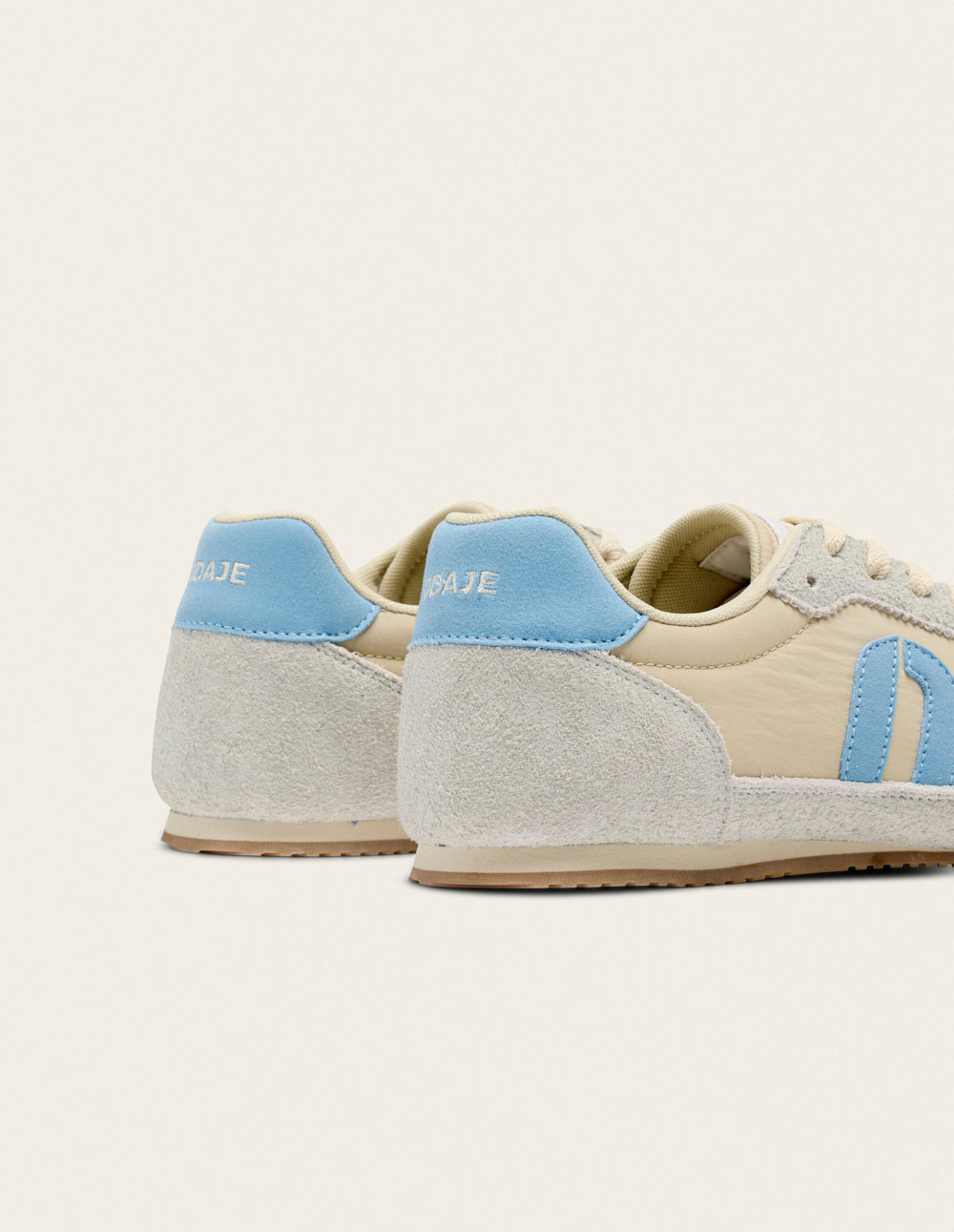 Riya Low Top Sneakers - Beige Blue