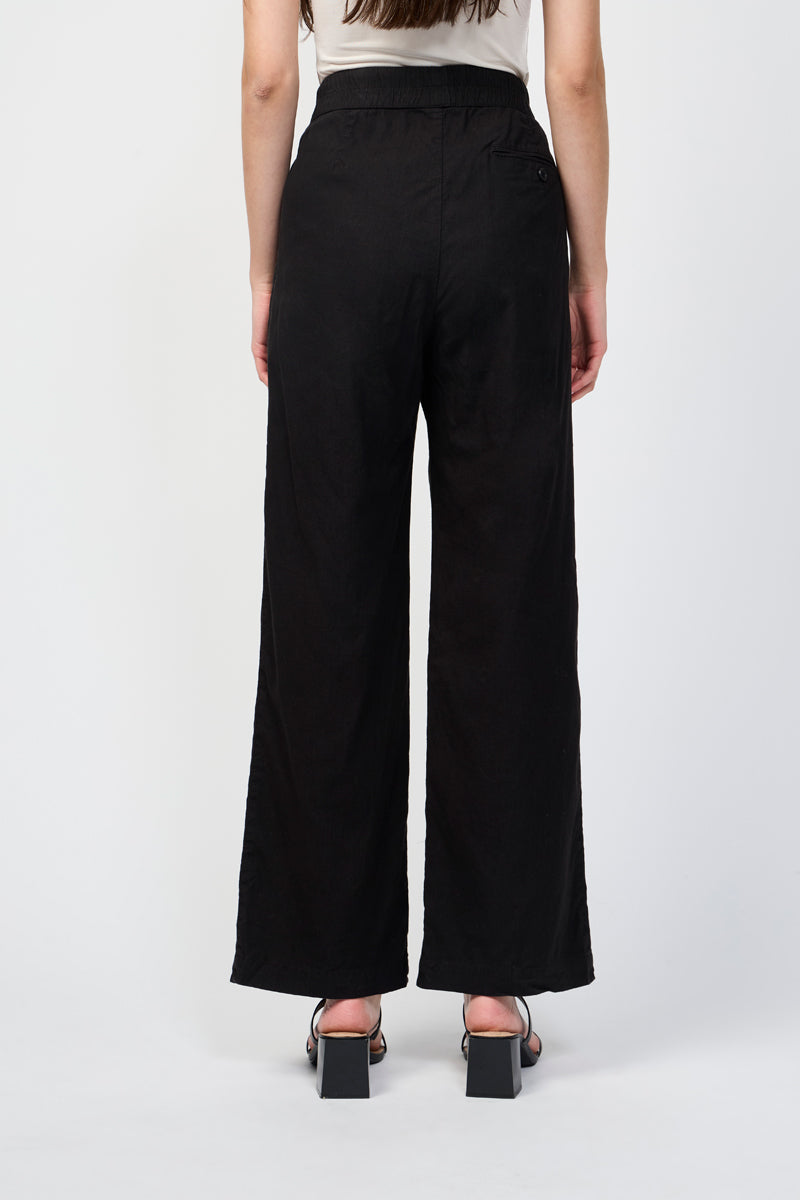 Double-Pleated Trousers - Black - Women