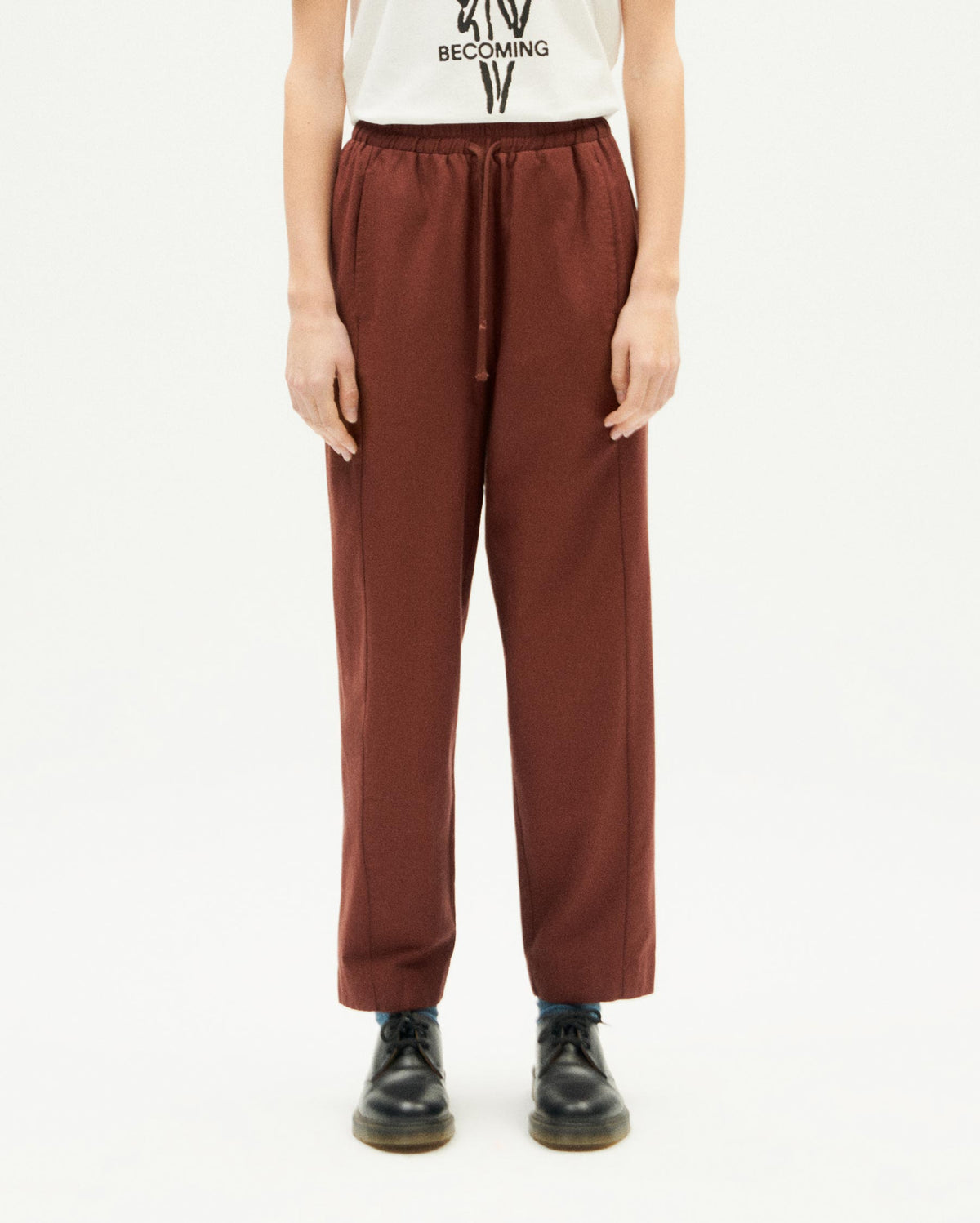 Nachhaltige braune Hose Esther-1