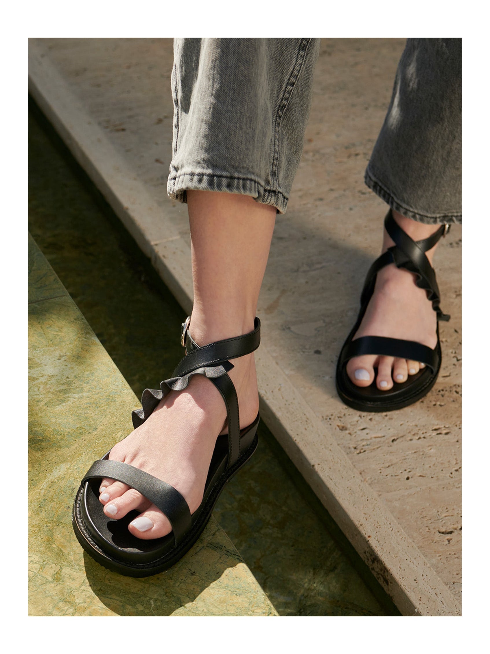White Sun - Tasso Sandals - Black Buff - Black