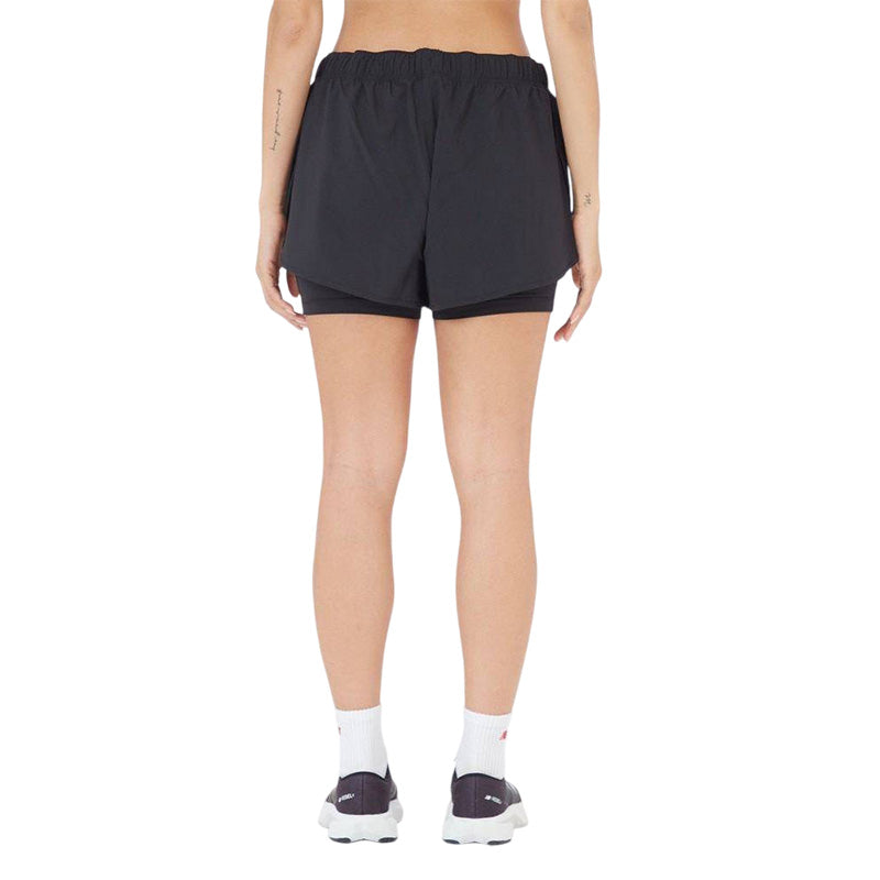 Pantalón corto New Balance SPORT 2-IN-1 3 Mujer