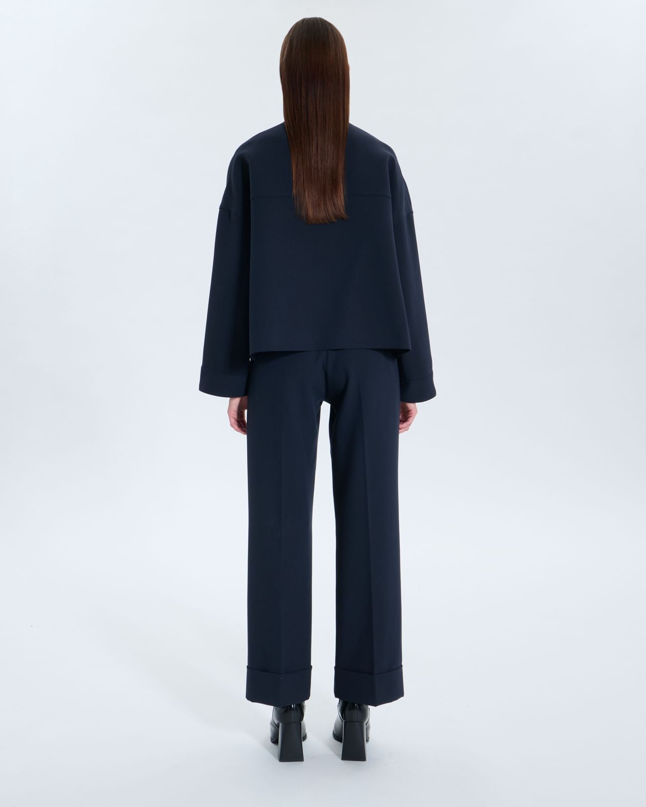 Nocturnal Vahite Jacket_3