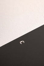 Details of modern Wandregal LENN with elegant design and minimalist design.