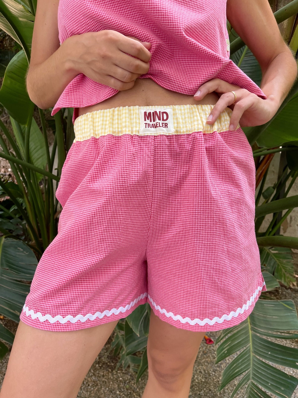 Mina Shorts Fuchsia