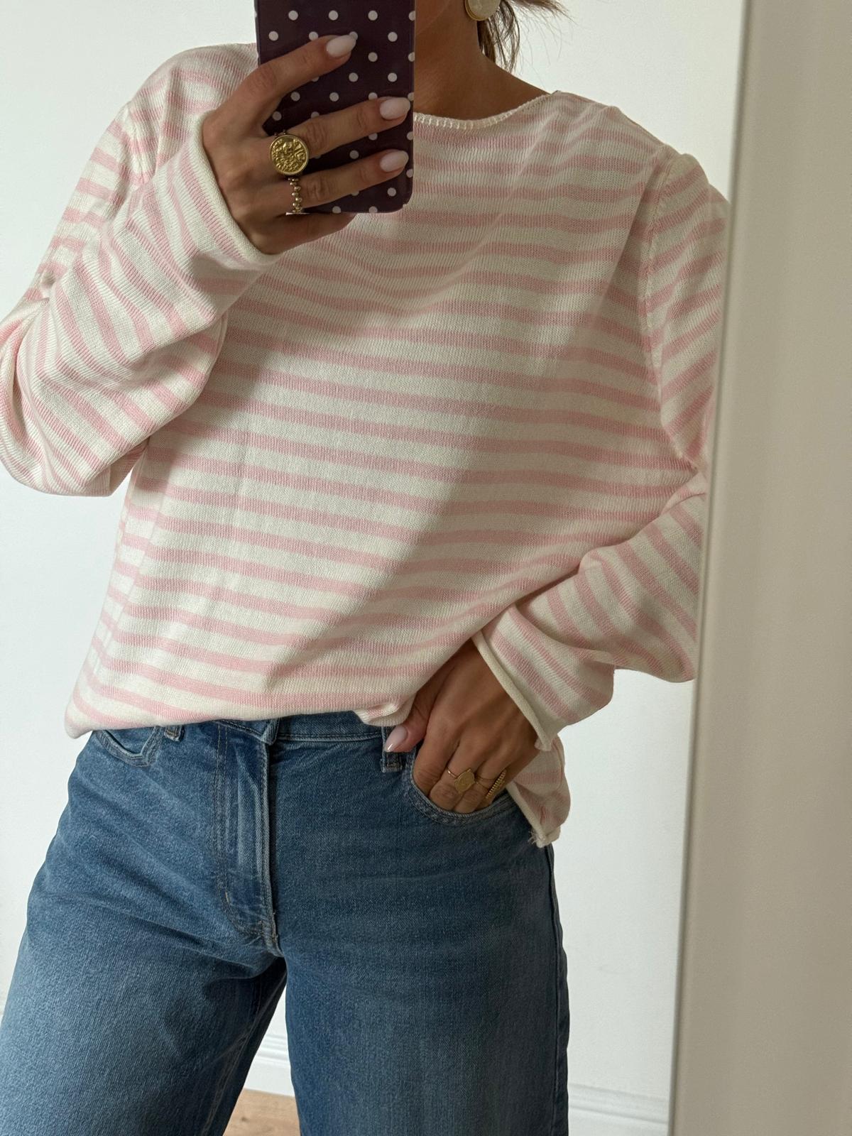 Pull Mona Rose
