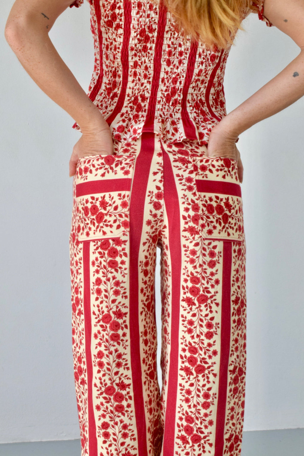 Jean Valeria Flowers Red