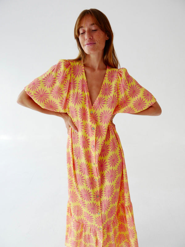 Vestido amarillo de mica