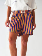 Shorts de flores mediterráneas