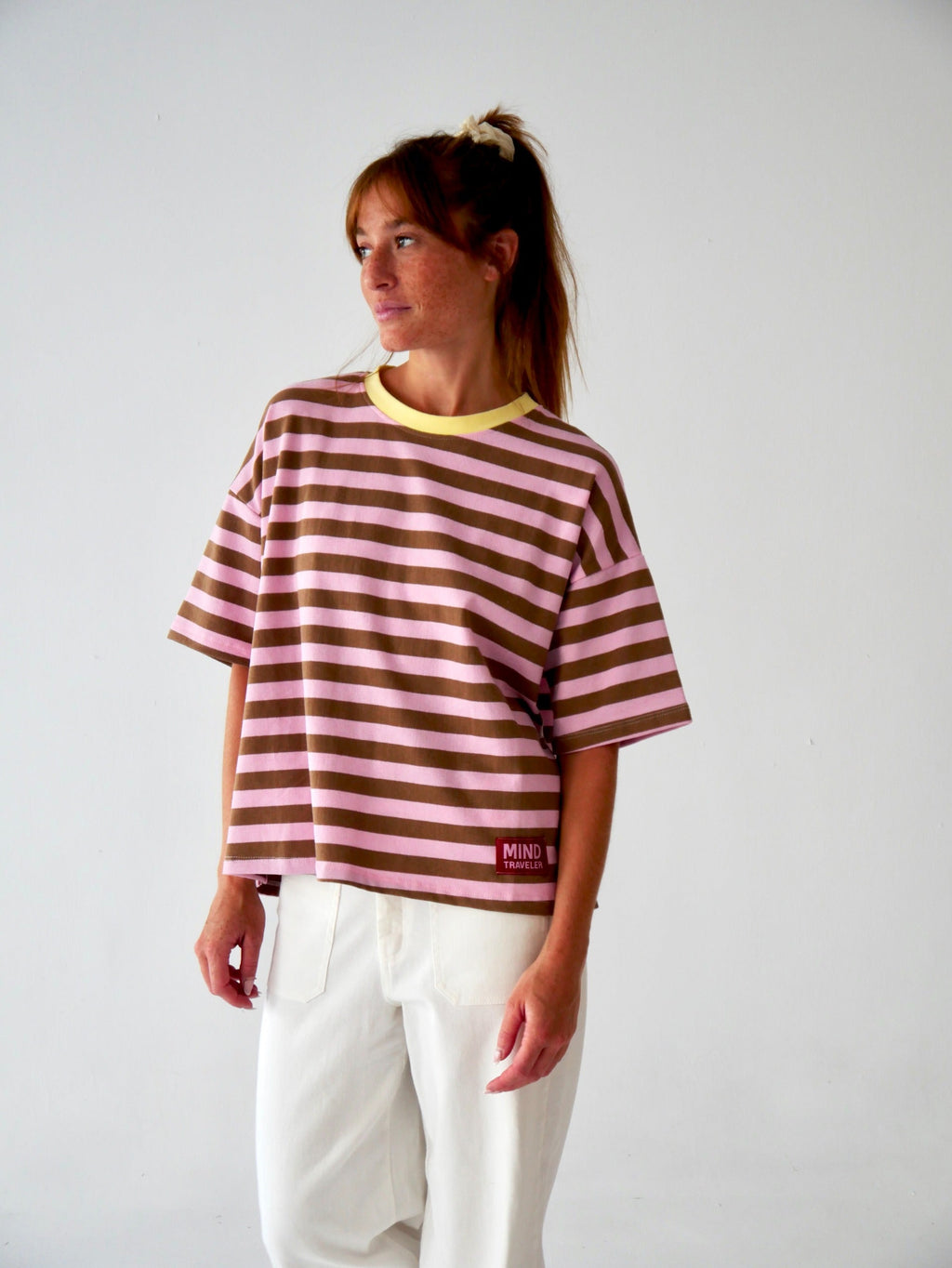 Camiseta Nunu marrón y rosa