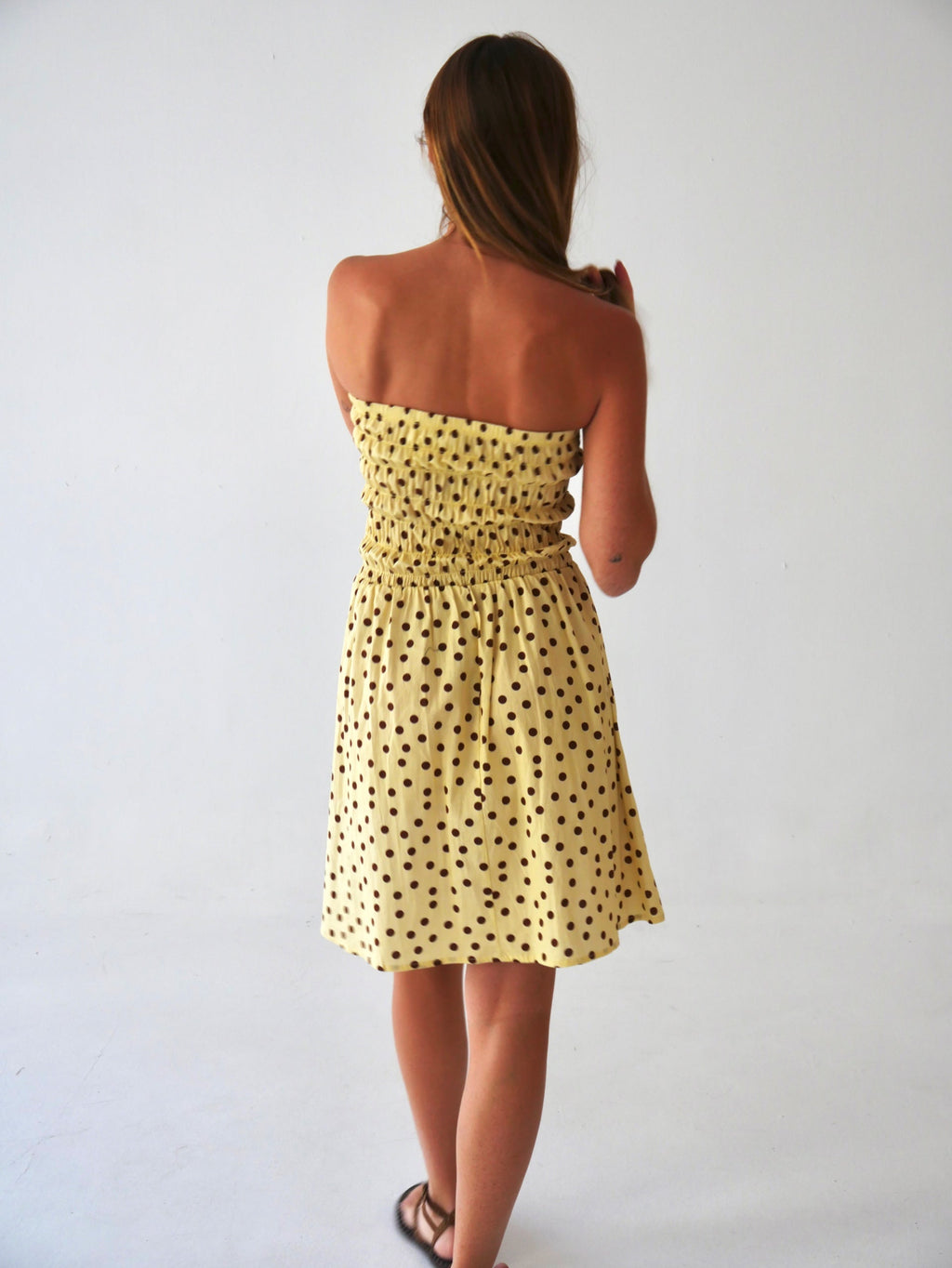 Vestido Corto Emily de Lunares Amarillo
