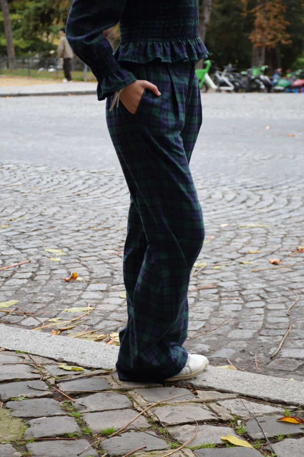 Pantalón Alia verde y azul marino