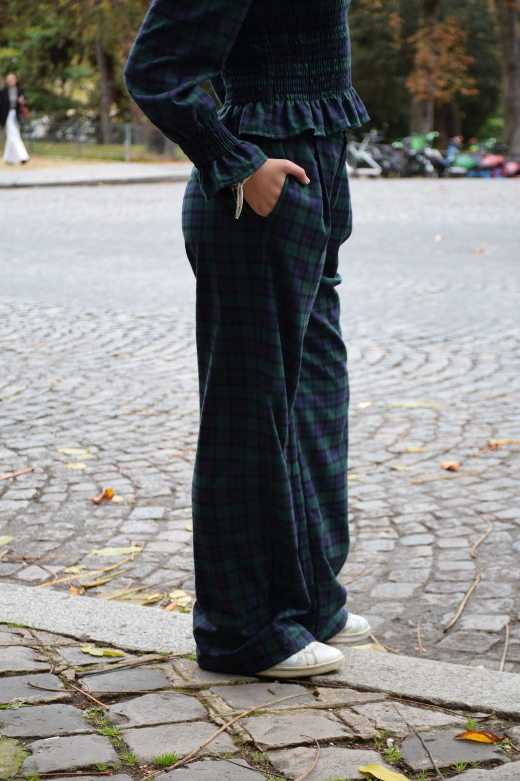 Pantalón Alia verde y azul marino