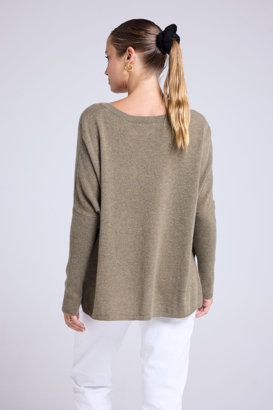 Maglione a poncho con scollo a V Zancha - Verde kaki - Donna