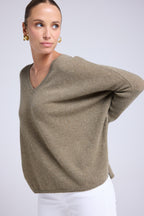 Maglione a poncho con scollo a V Zancha - Verde kaki - Donna