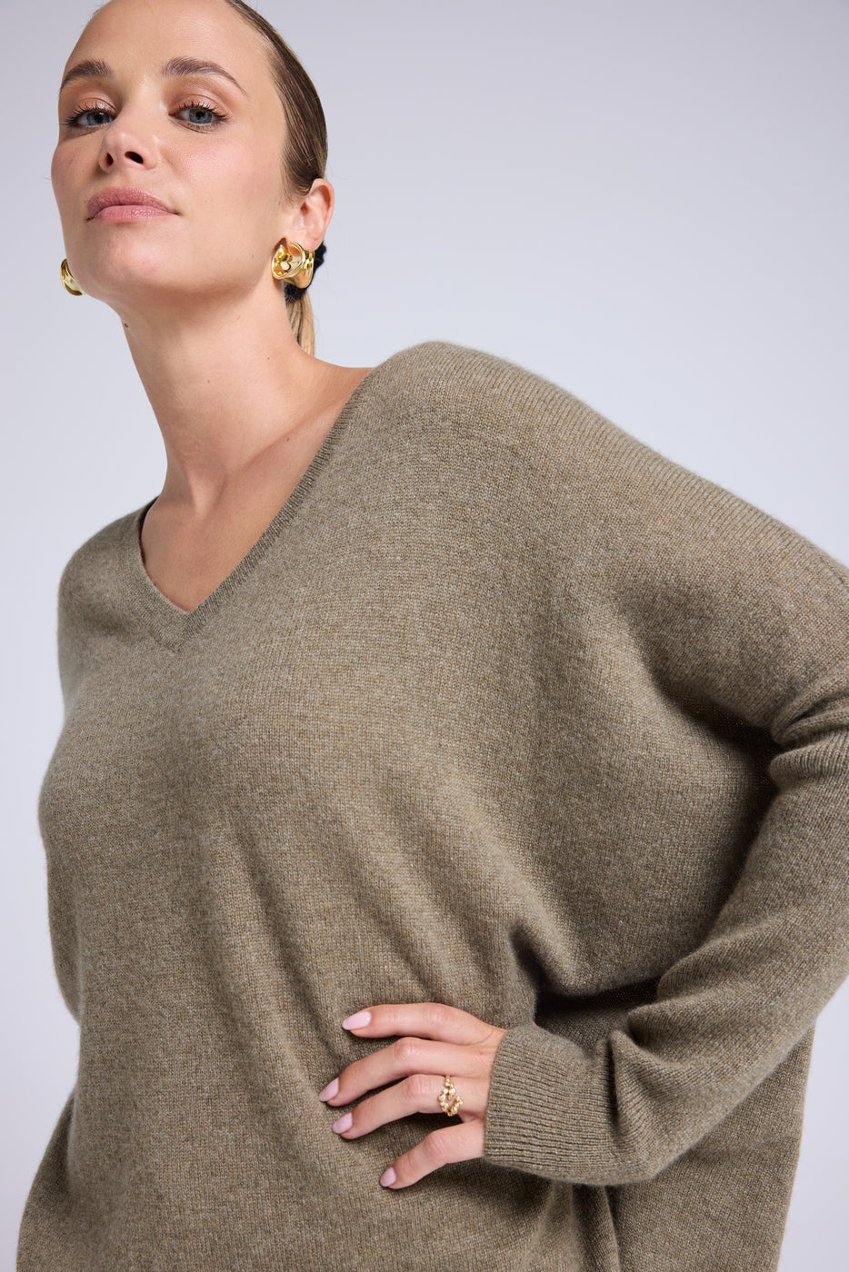 Maglione a poncho con scollo a V Zancha - Verde kaki - Donna