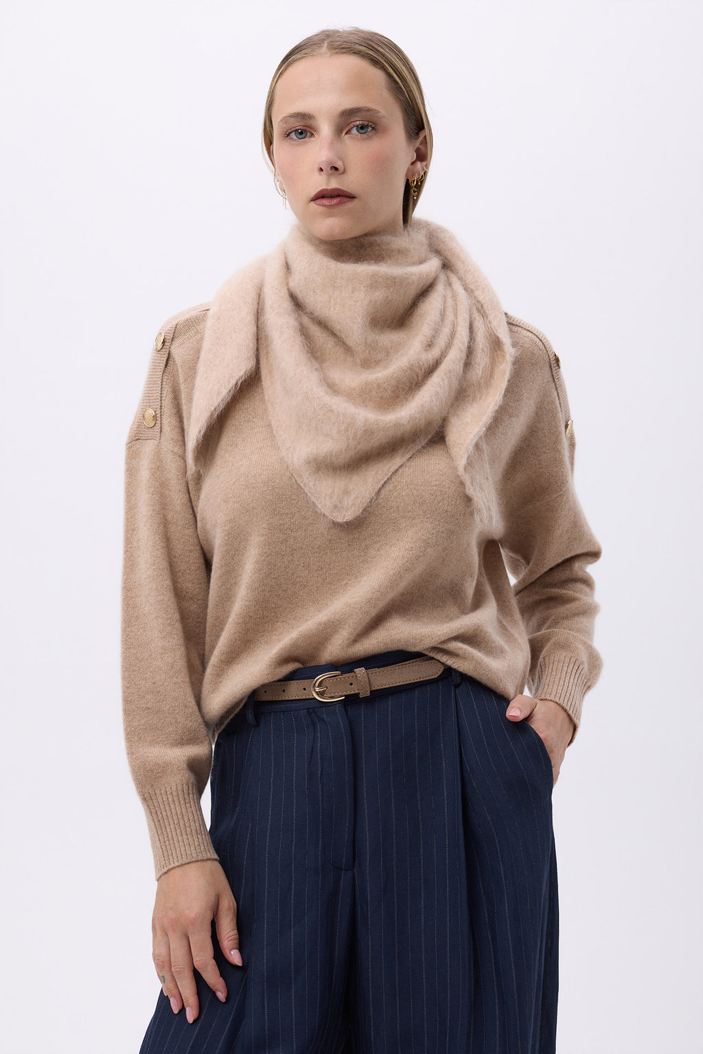 Oversized Trekantet Bandana – Børstet Kaskmirbandana Zeno - Cremebeige - Dame