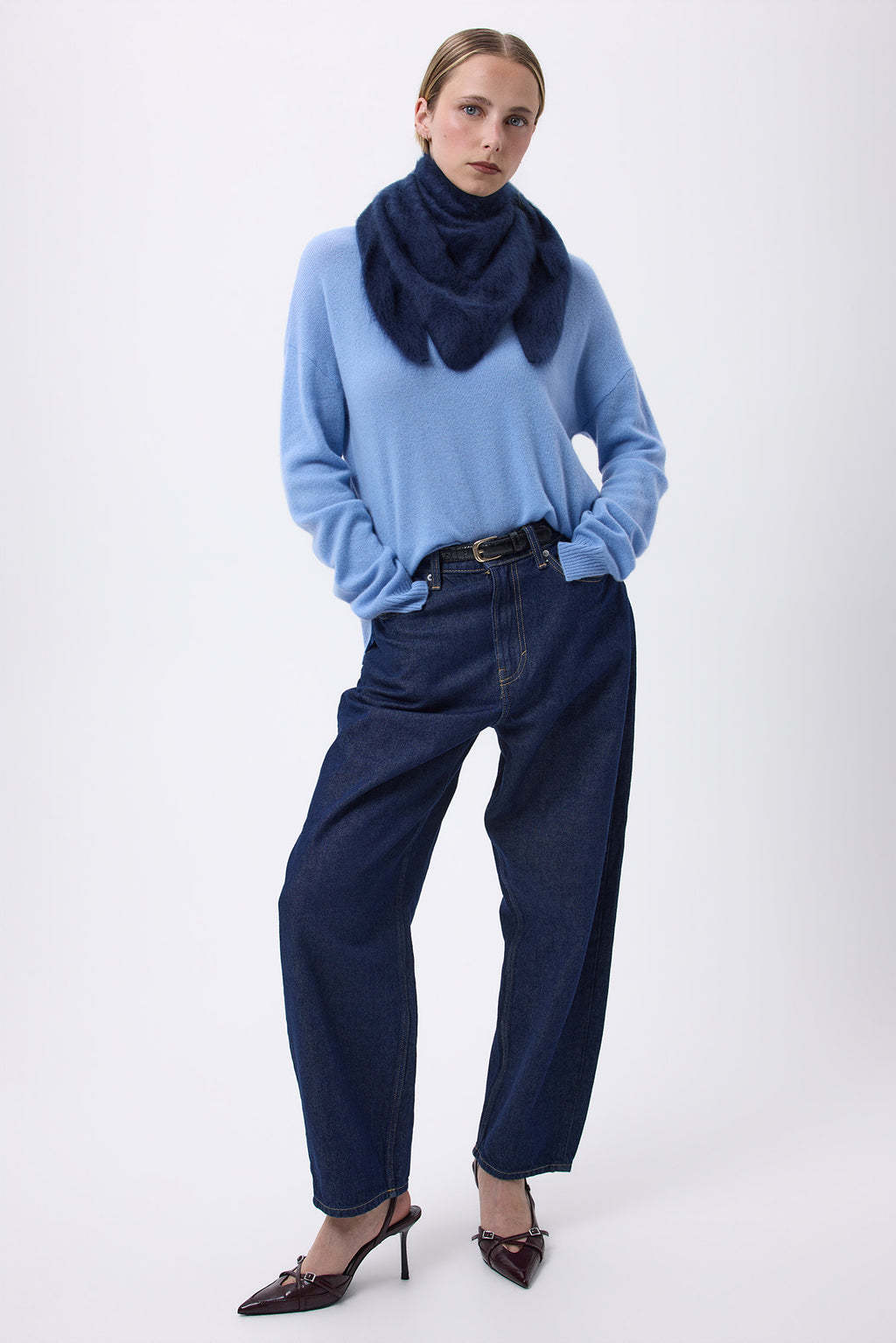 Trekantet oversize bandana i børstet kashmir Bandana Zeno - Marineblå - Dame
