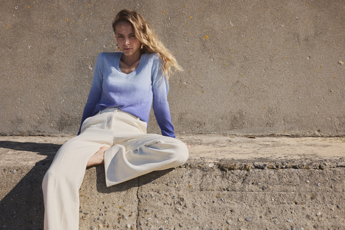 Pull Col V Dip Dye Zip - Bleu