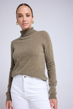 Rollkragenpullover Zoe – Khakigrün – Damen