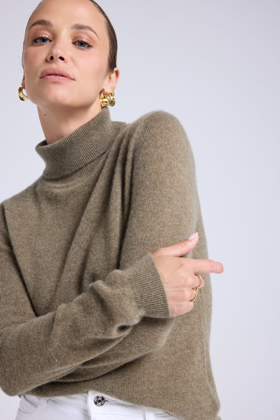 Rollkragenpullover Zoe – Khakigrün – Damen