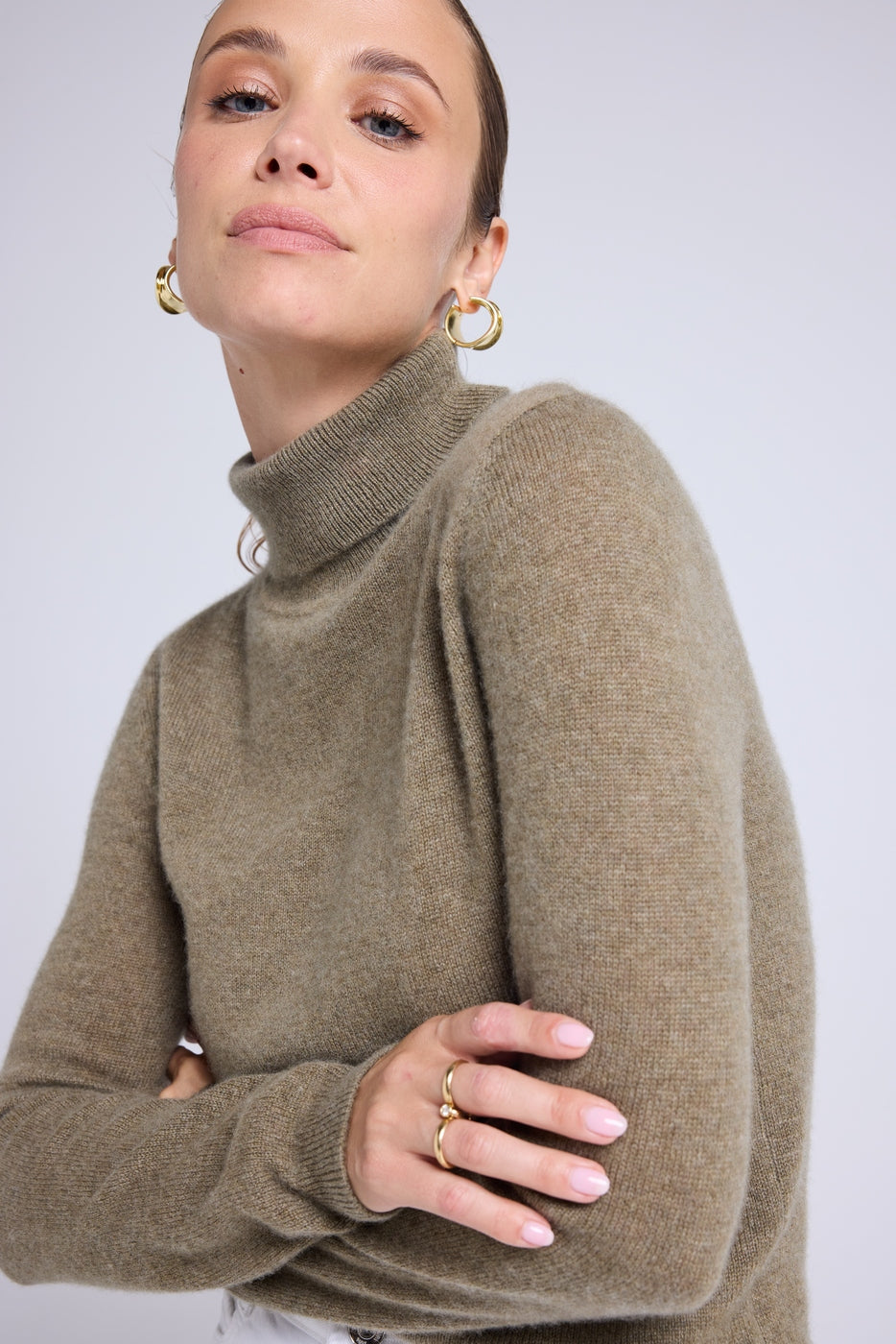 Rollkragenpullover Zoe – Khakigrün – Damen