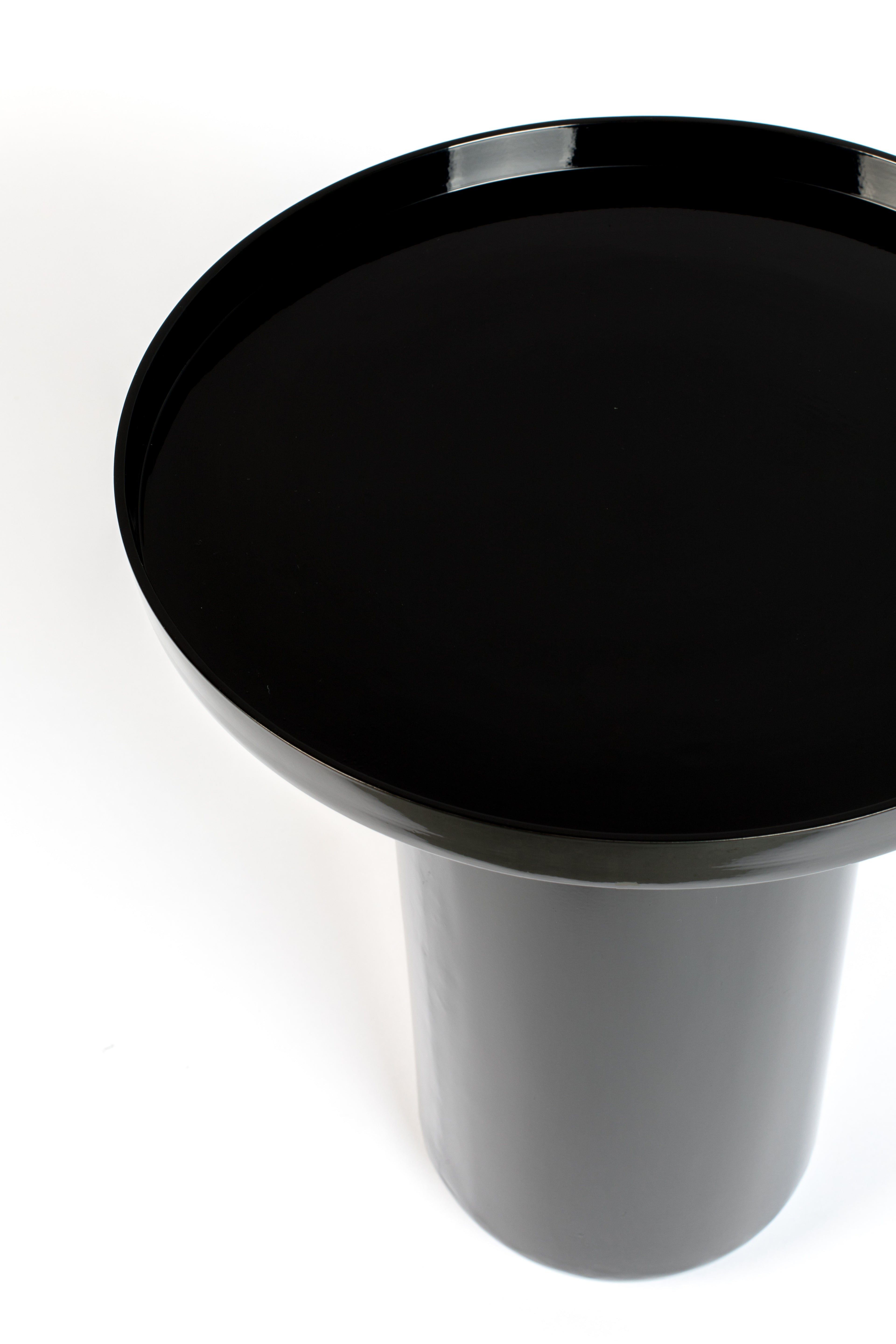 Shiny Bomb - Side Table - Aluminum - Black
