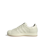 Adidas Superstar Messi – Unisex-Sneaker Elfenbein/Gold