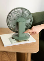 Air Dual Compact - Ventilador de mesa y pared recargable de 10 W - Salvia