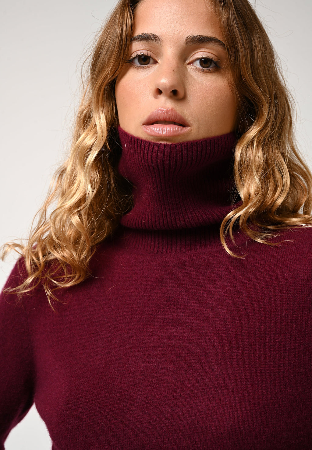 Roll-Neck Jumper - Fornet - Red
