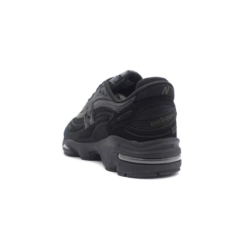 New Balance M1000 Sneakers - Black/Black