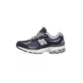 Baskets New Balance M2002 - Bleu Marine, Blanc.